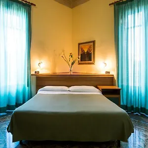 Hotel Italia **